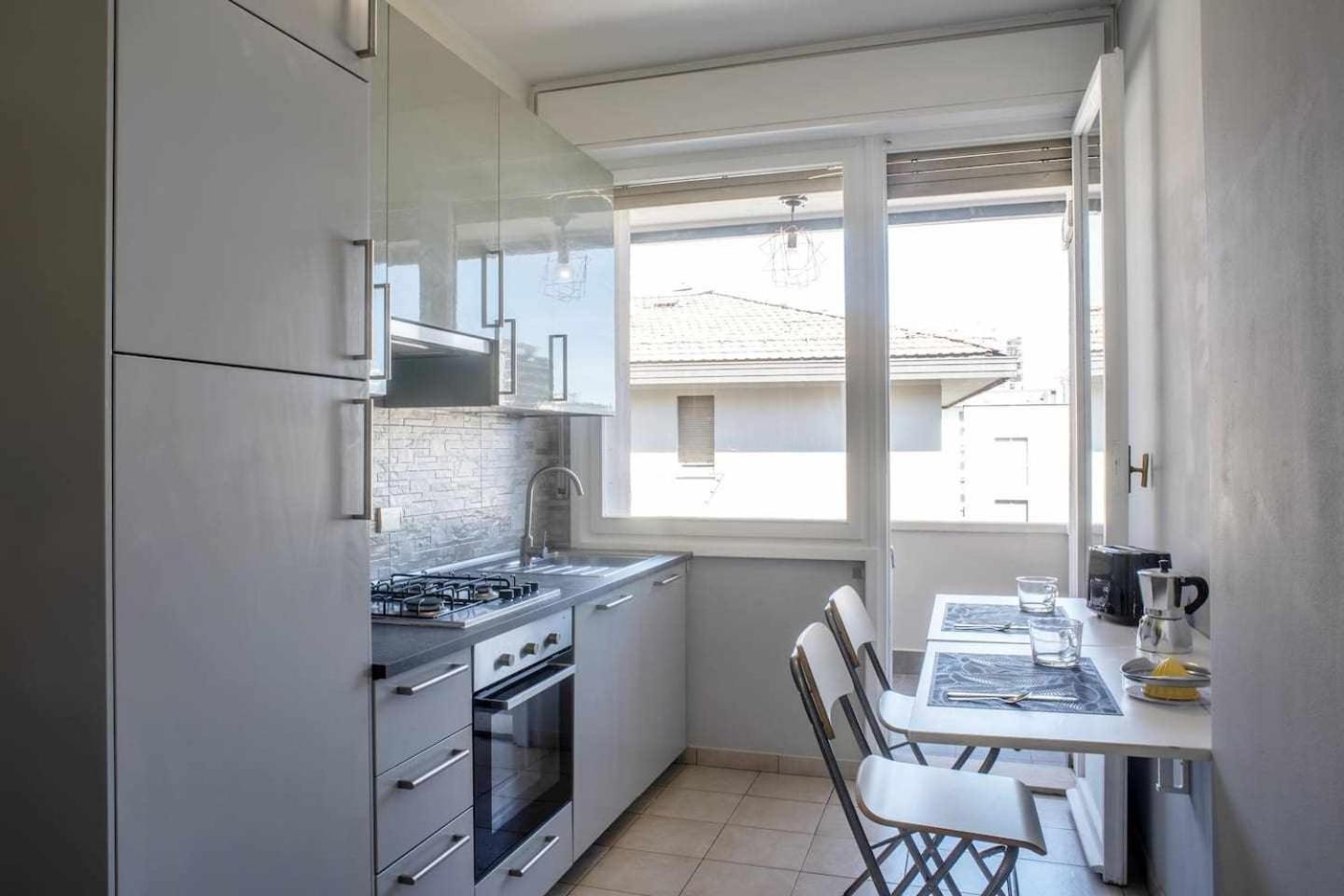 Suite La Montagnola Park 200M Stazione Centrale 博洛尼亚 外观 照片